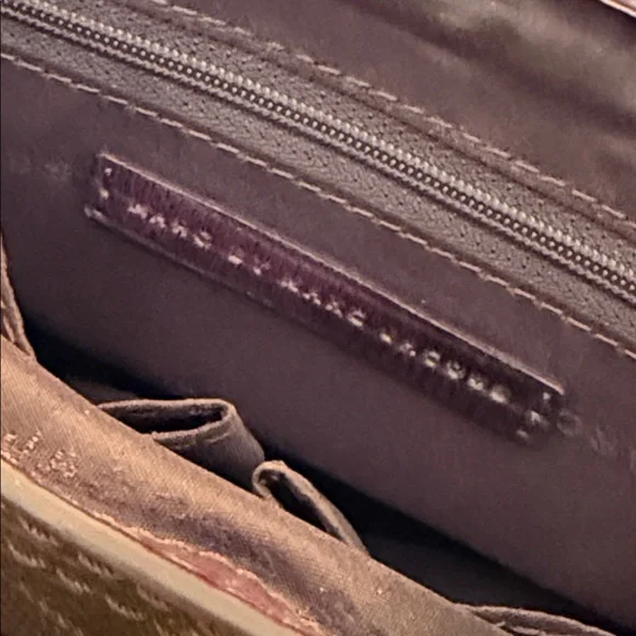 Marc By Marc Jacobs Lizard Embossed Color Purple Shoulder bag/ Crossbody Bag - Picture 7 of 17